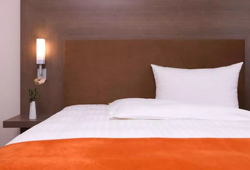 استودیوی استاندارد, Intercityhotel Essen