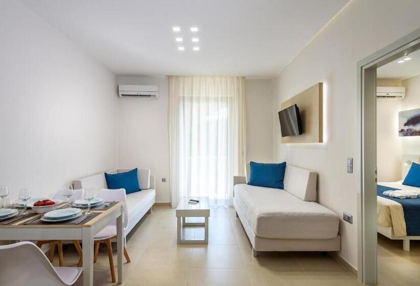 スイート, Marinos Beach