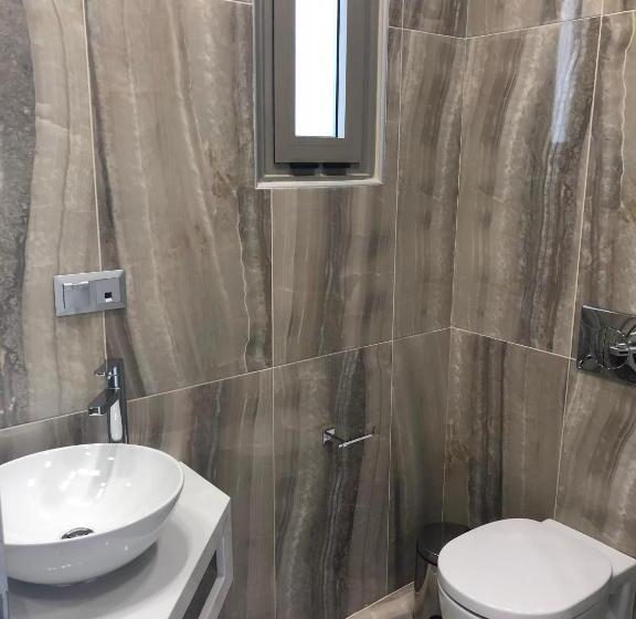 ガーデンビュースーペリアールーム, Marinos Beach