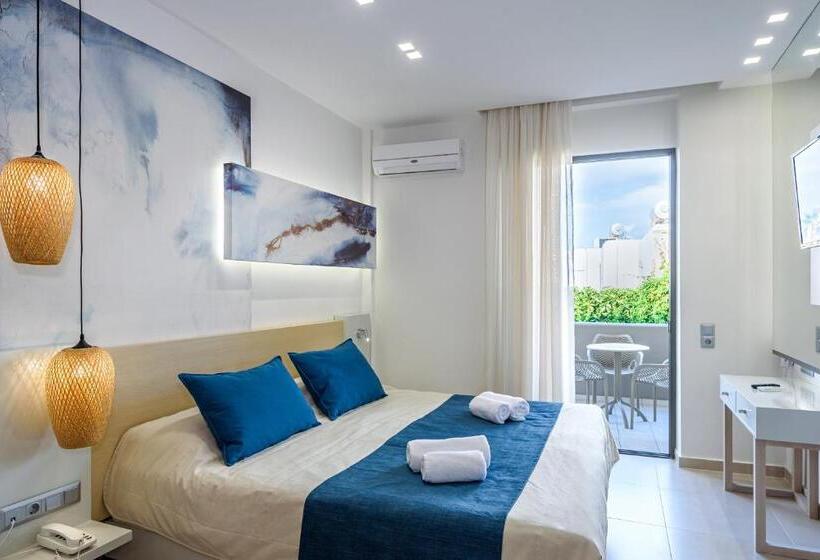 ガーデンビュースーペリアールーム, Marinos Beach