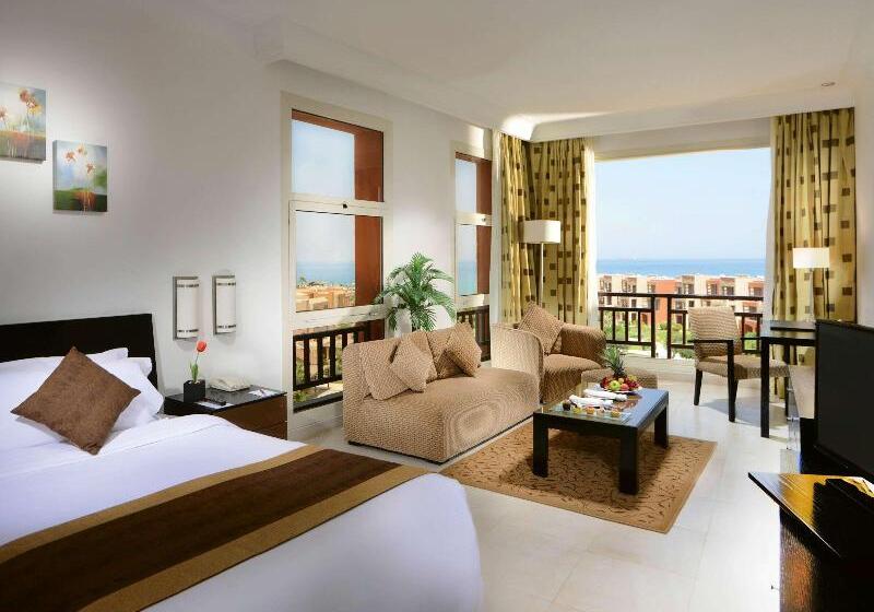 اتاق سوپریور با تخت بزرگ, Mövenpick Resort El Sokhna
