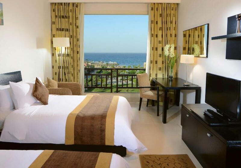 اتاق کلاسیک با چشم‌انداز دریا, Mövenpick Resort El Sokhna