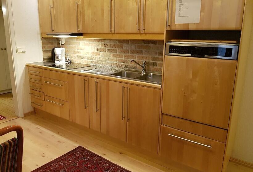 침실 1개 아파트, Park Alle