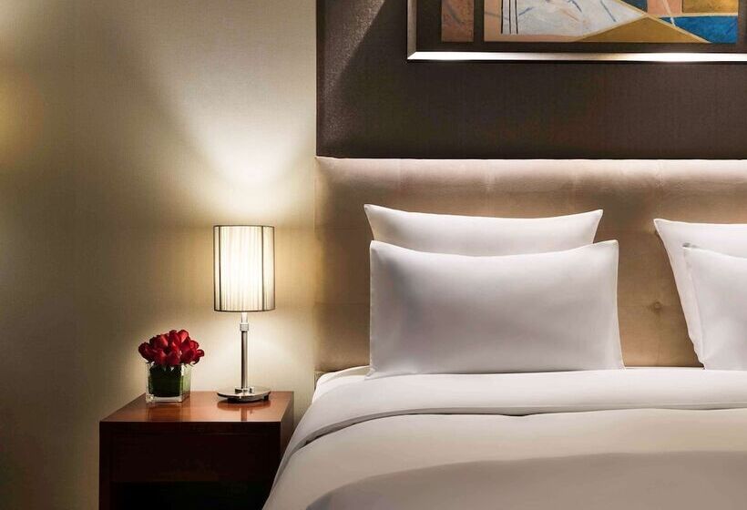 Camera Deluxe, Pullman Beijing South