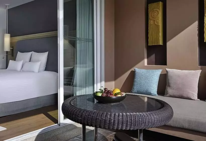 デラックスルーム, Pullman Phuket Panwa Beach Resort