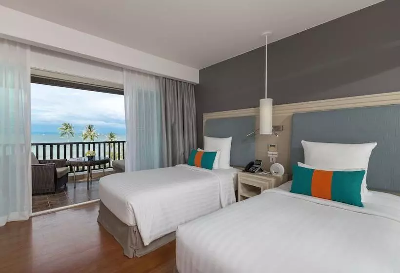 オーシャンビューデラックスルーム, Pullman Phuket Panwa Beach Resort