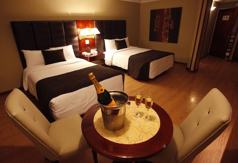 חדר סטנדרט, Reina Isabel