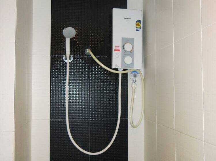 חדר דלוקס, Rome Place