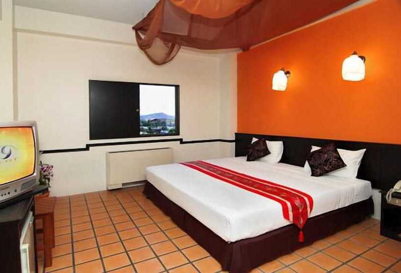 חדר סופריור, Rome Place