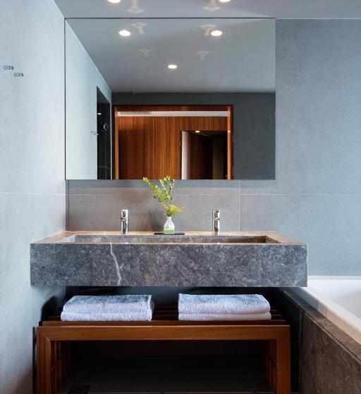 סוויטת דלוקס נוף לים, Aquila Elounda Village Resort, Suites & Spa