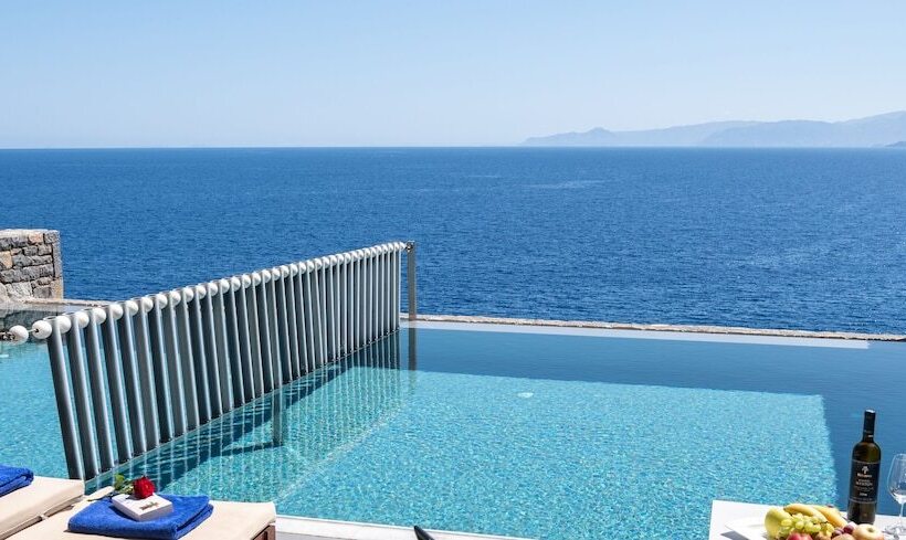 בקתה דלוקס, Aquila Elounda Village Resort, Suites & Spa