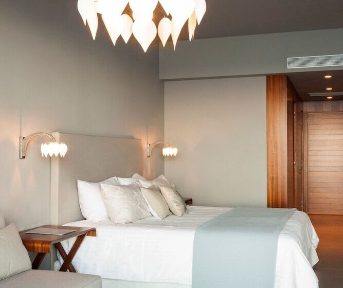 בקתה דלוקס, Aquila Elounda Village Resort, Suites & Spa