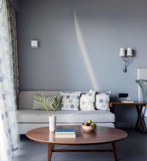 סוויטת דלוקס נוף לים, Aquila Elounda Village Resort, Suites & Spa