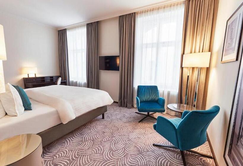 اتاق لوکس, Steigenberger Hotel Herrenhof