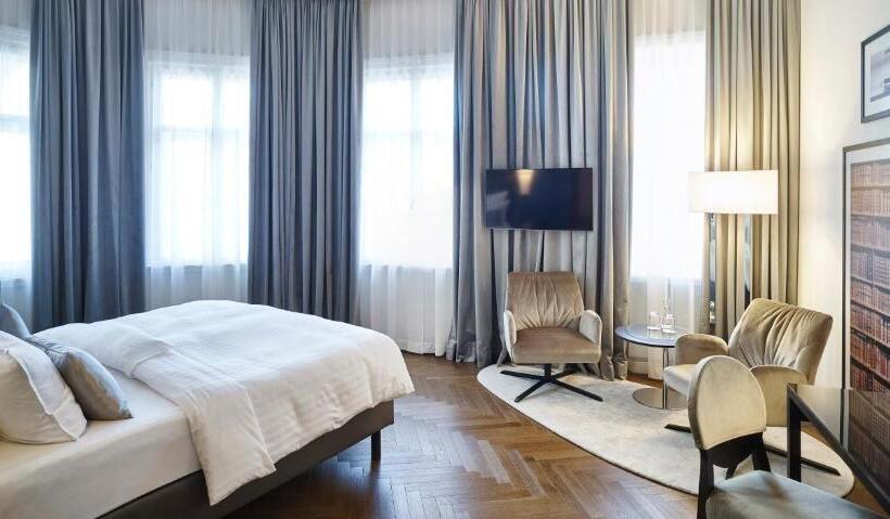 اتاق لوکس, Steigenberger Hotel Herrenhof