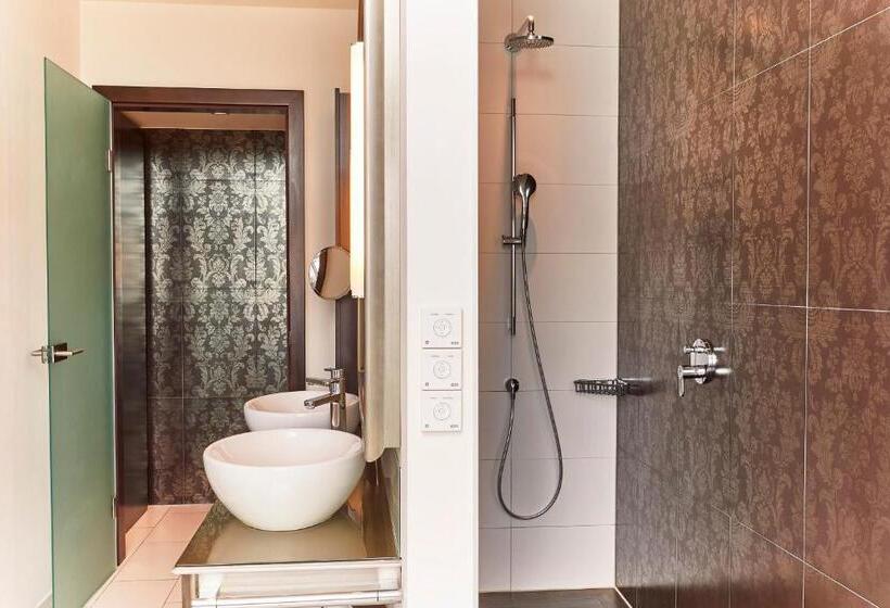 테라스 스위트, Steigenberger Hotel Herrenhof