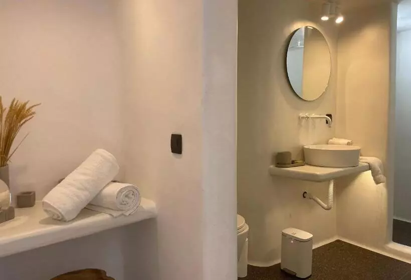 Superior suite with view, Nomikos Villas