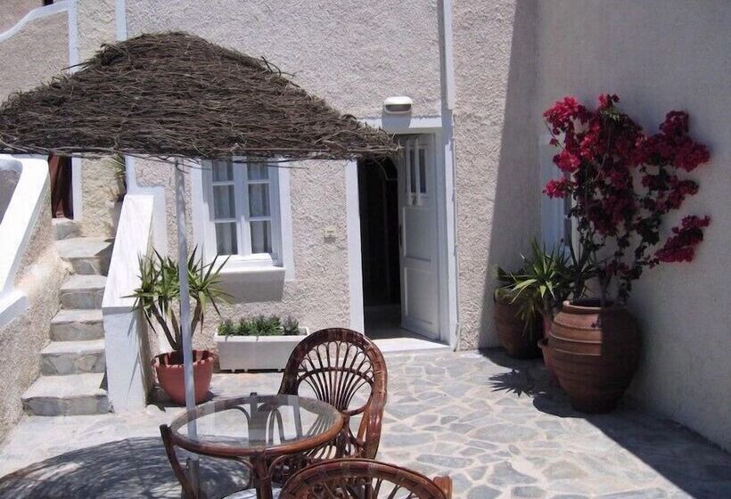 Superior studio with view, Nomikos Villas