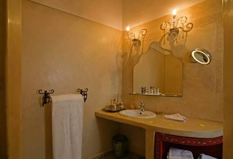 سوییت سوپریور, Riad Ben Tachfine