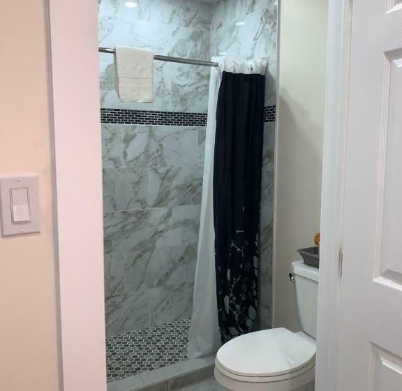 غرفة قياسية, Westport Station Motel