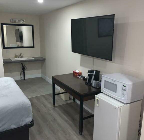 غرفة قياسية, Westport Station Motel