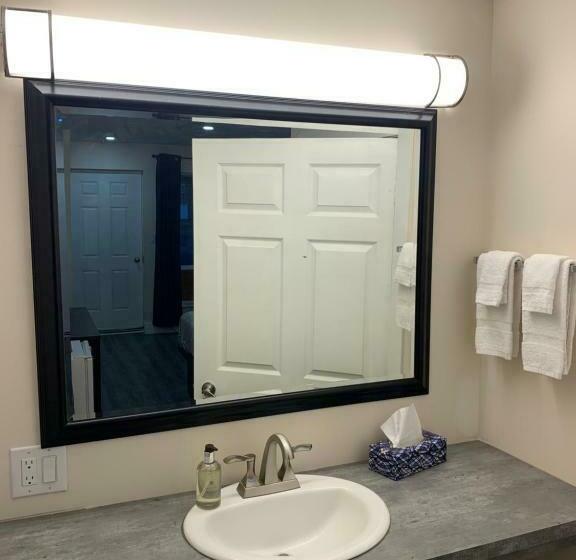 غرفة قياسية, Westport Station Motel