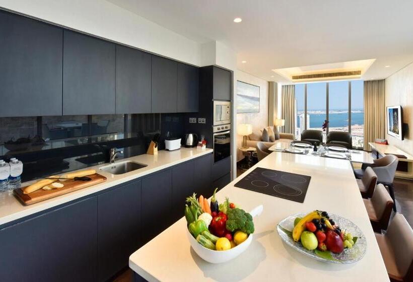 1 Bedroom Penthouse Apartment, Swissbelsuites Admiral Juffair