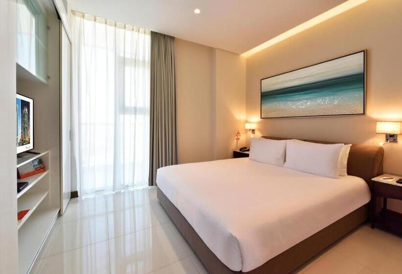 1 Bedroom Penthouse Apartment, Swissbelsuites Admiral Juffair