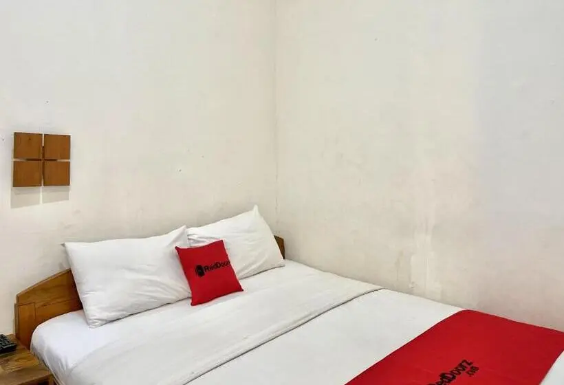 Standardzimmer, Reddoorz At Mystays Pemuda Cepu Blora