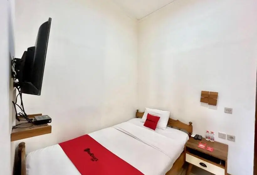 Standardeinzelzimmer, Reddoorz At Mystays Pemuda Cepu Blora