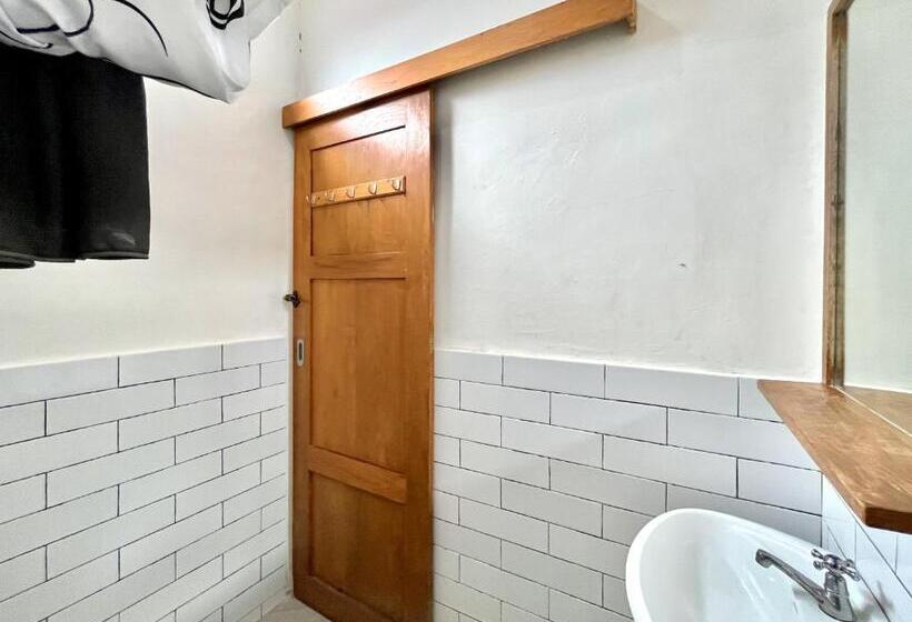 חדר סטנדרט יחיד, Reddoorz At Mystays Pemuda Cepu Blora