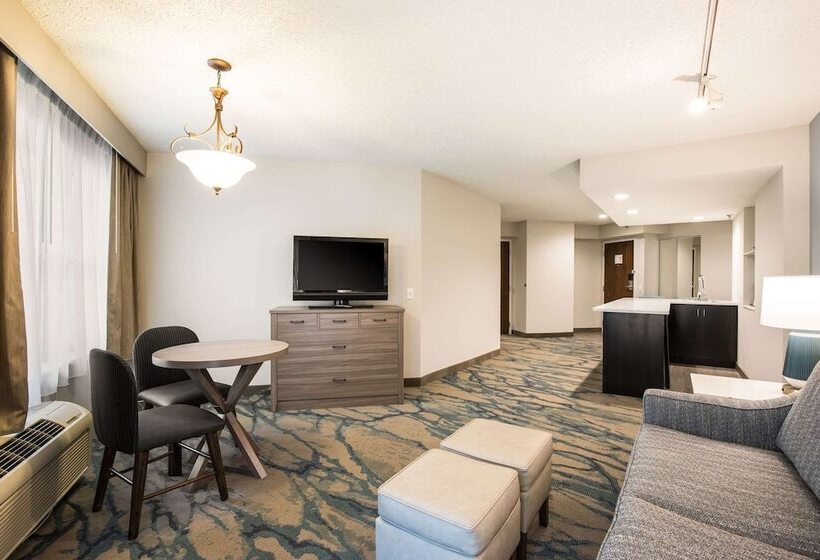 جناح, Heidel House Hotel And Conference Center, Ascend Hotel Collection