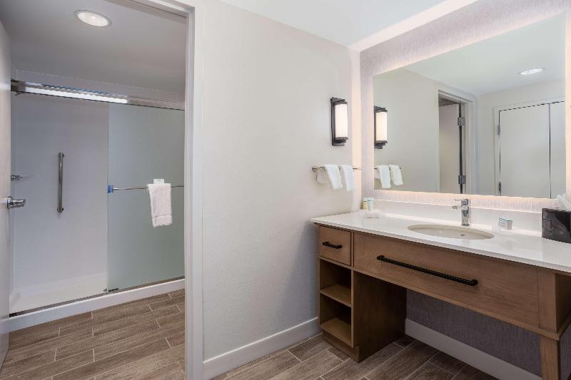 Студио Стандарт Кровать Кинг, Homewood Suites By Hilton Albuquerque Downtown