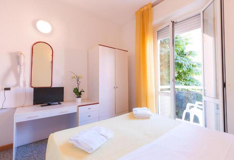 اتاق استاندارد, Paola Garden