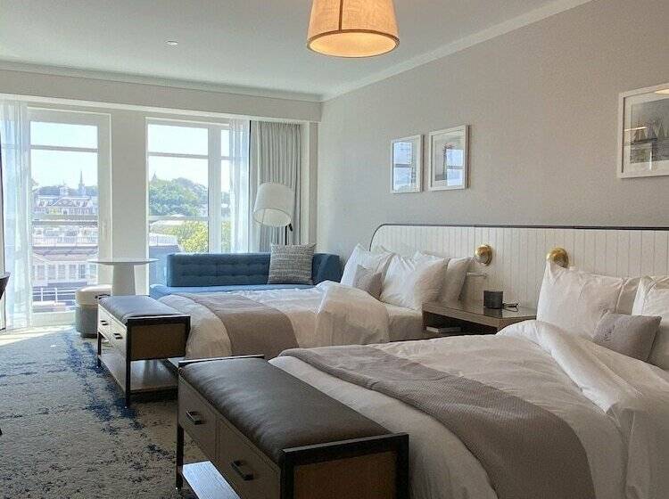 带2个双人床的标准工作室, The Brenton