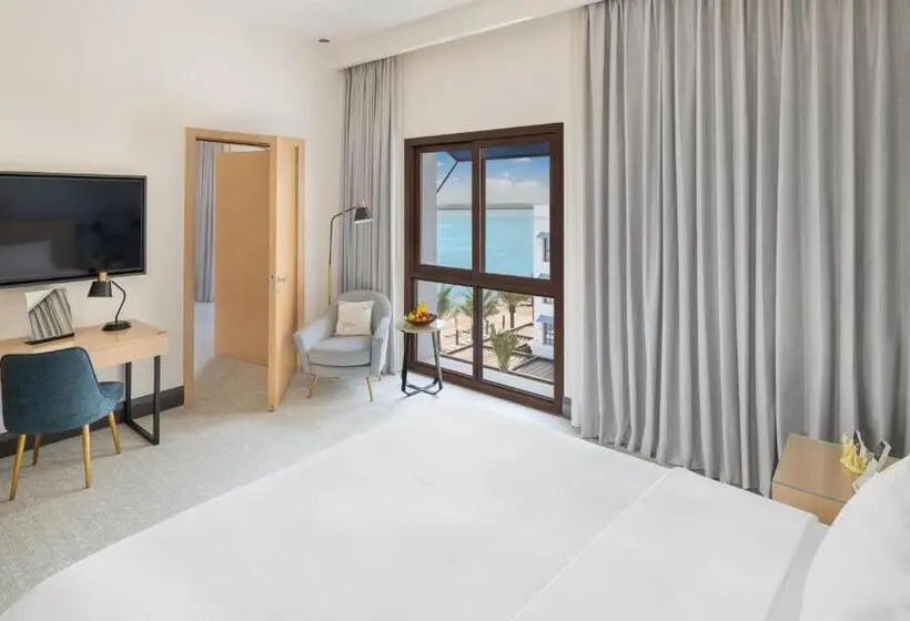Deluxe-huone King-vuode, Vida Beach Resort Umm Al Quwain
