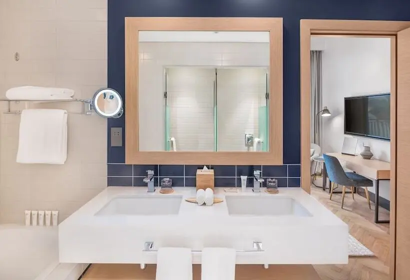 Deluxe-huone Merinäkymä, Vida Beach Resort Umm Al Quwain