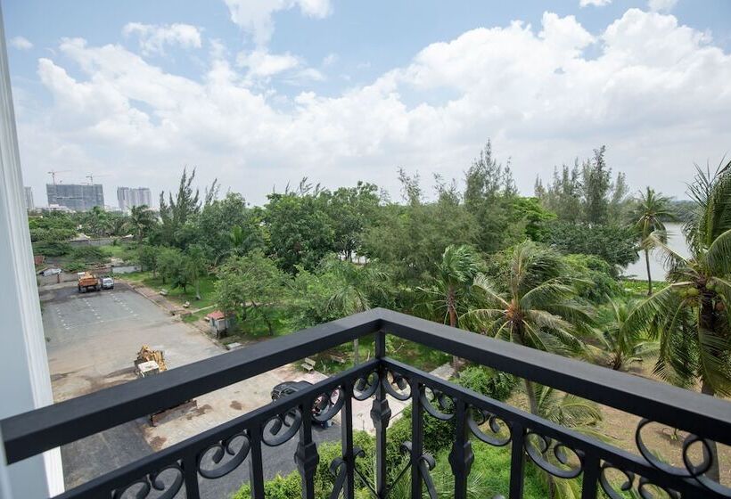 Quarto Familiar, Melow Riverview Apartment