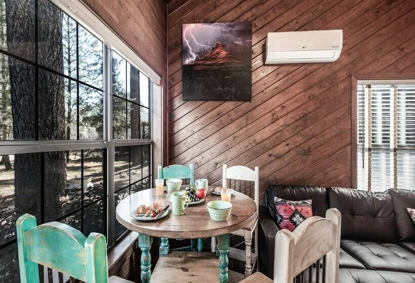 کابین, Midtown Riverfront