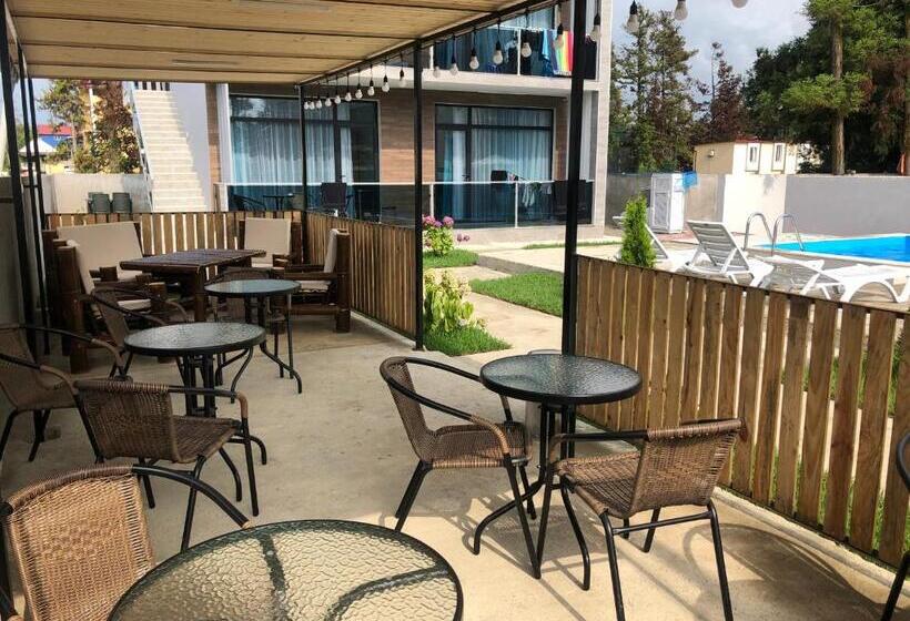 خانه 2 خوابه, Apollo Plus Cottages