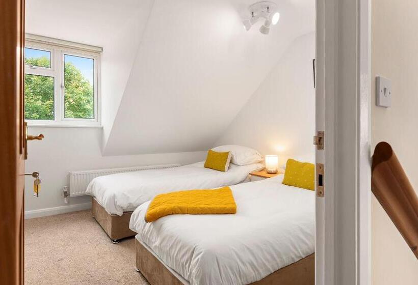 סוויטת סופריור, Chambers Place