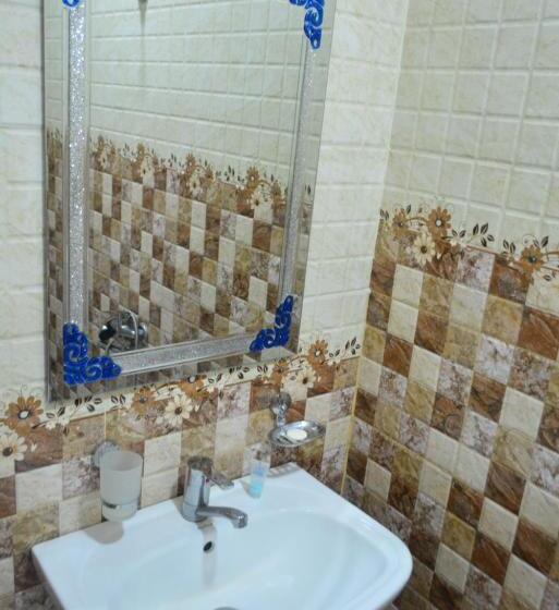 اتاق استاندارد, Niks