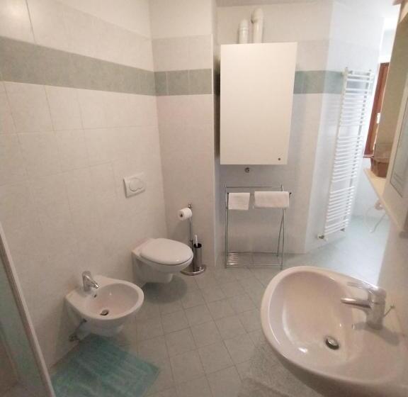 带2个卧室的公寓, Residence Cime D Oro