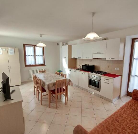 带2个卧室的公寓, Residence Cime D Oro