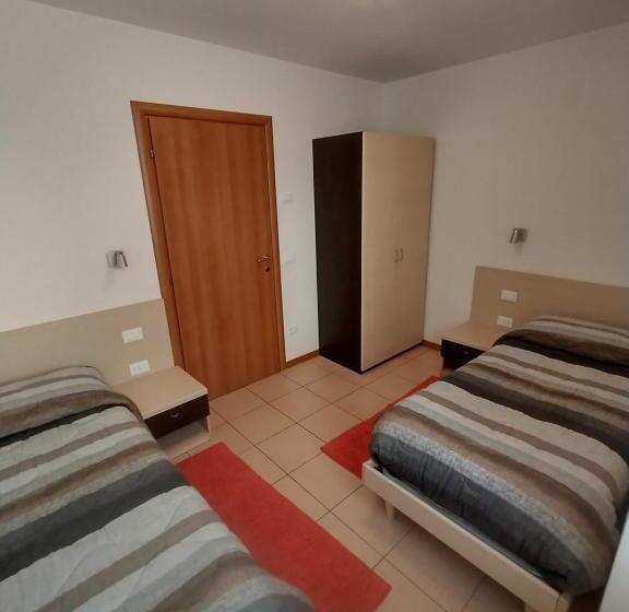 带2个卧室的公寓, Residence Cime D Oro