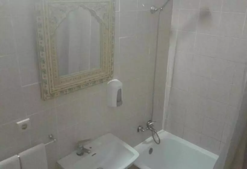 اتاق استاندارد چهار تخته, Porto Riad   Guest House