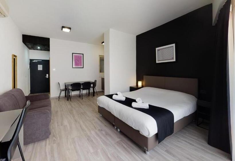 استودیوی لوکس, Block