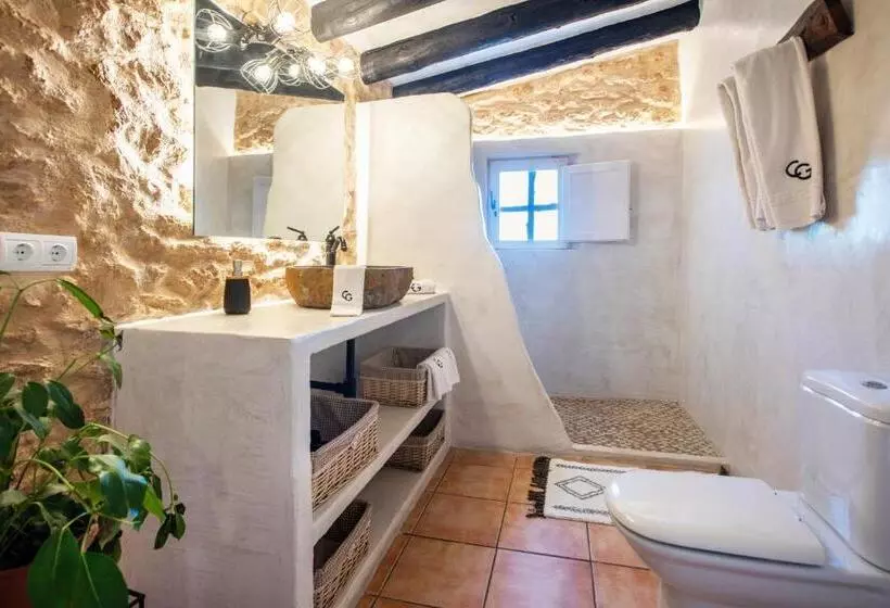 سوییت جونیور, Agroturismo Can Guillem