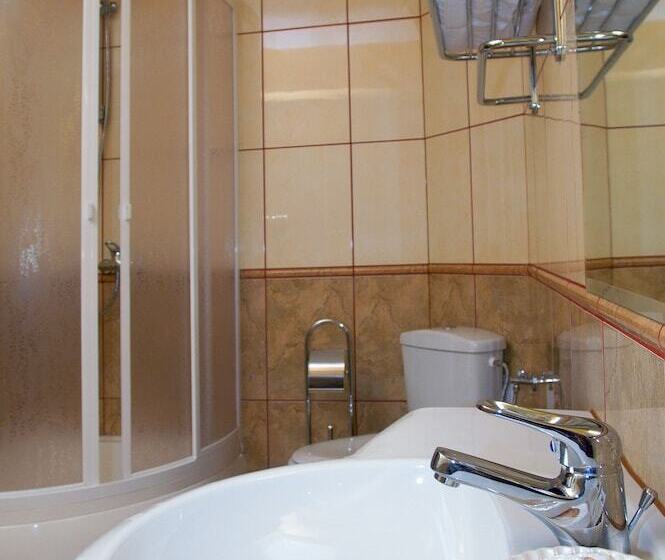 디럭스 룸, Ambient