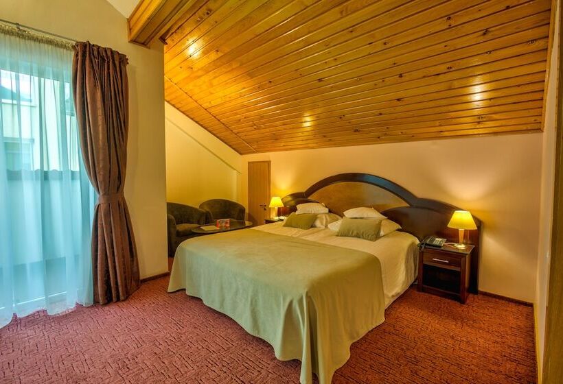 디럭스 룸, Ambient